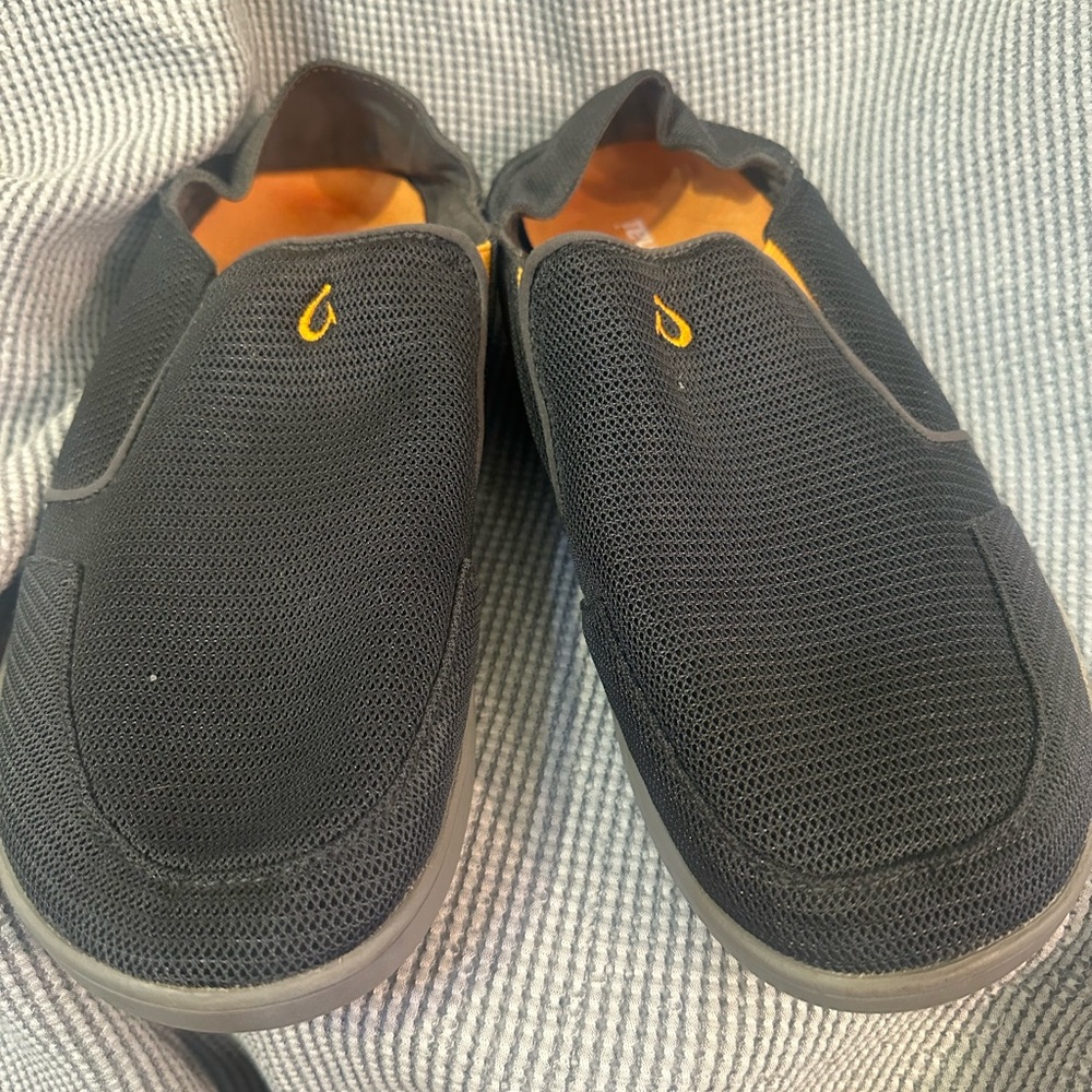 OLUKAI Nohea Mesh Men’s Slip-On Sneakers - size 12 dark gray